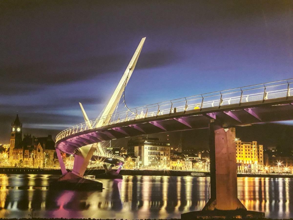 Bridge House Derry City Townhouse Central Free Parking别墅 外观 照片